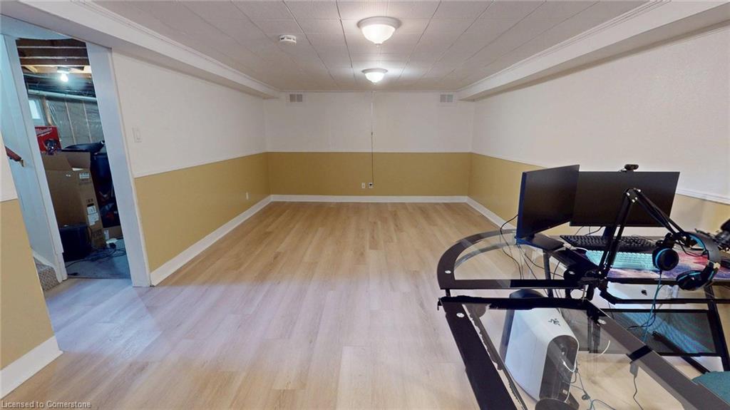 134 Queensway Drive Property Photo 18