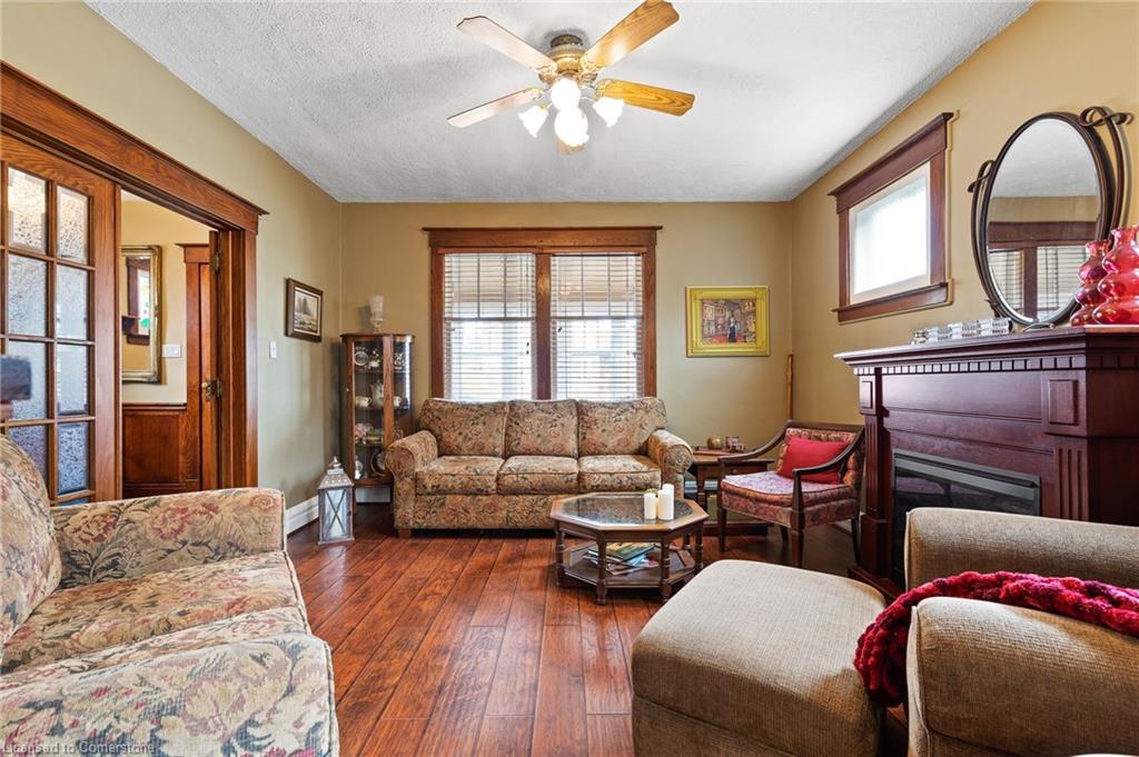 47 Currie Street Property Photo 12