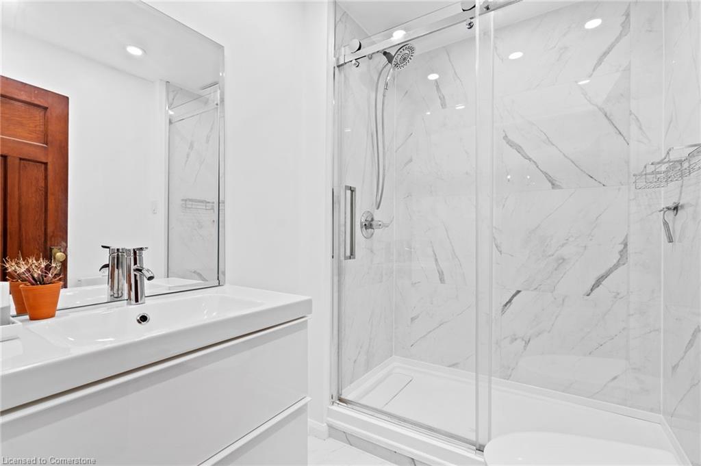 47 Currie Street Property Photo 20