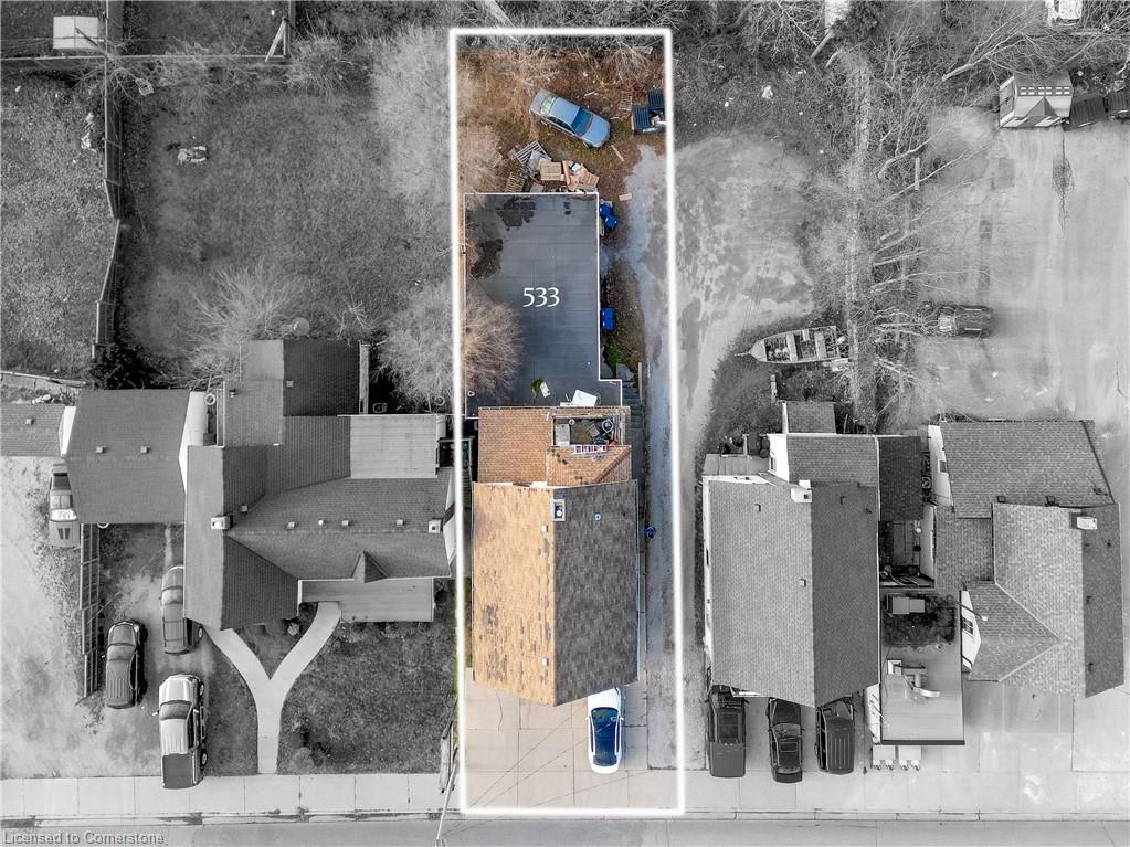 533-537 Christina Street N Property Photo 14