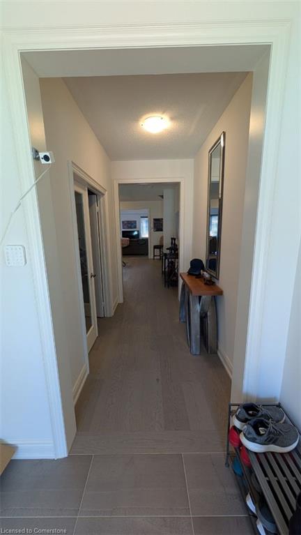 20 Zimmerman Gardens Property Photo 2
