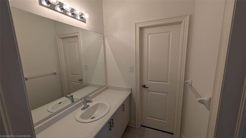 20 Zimmerman Gardens Property Photo 25