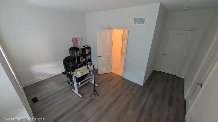 20 Zimmerman Gardens Property Photo 27