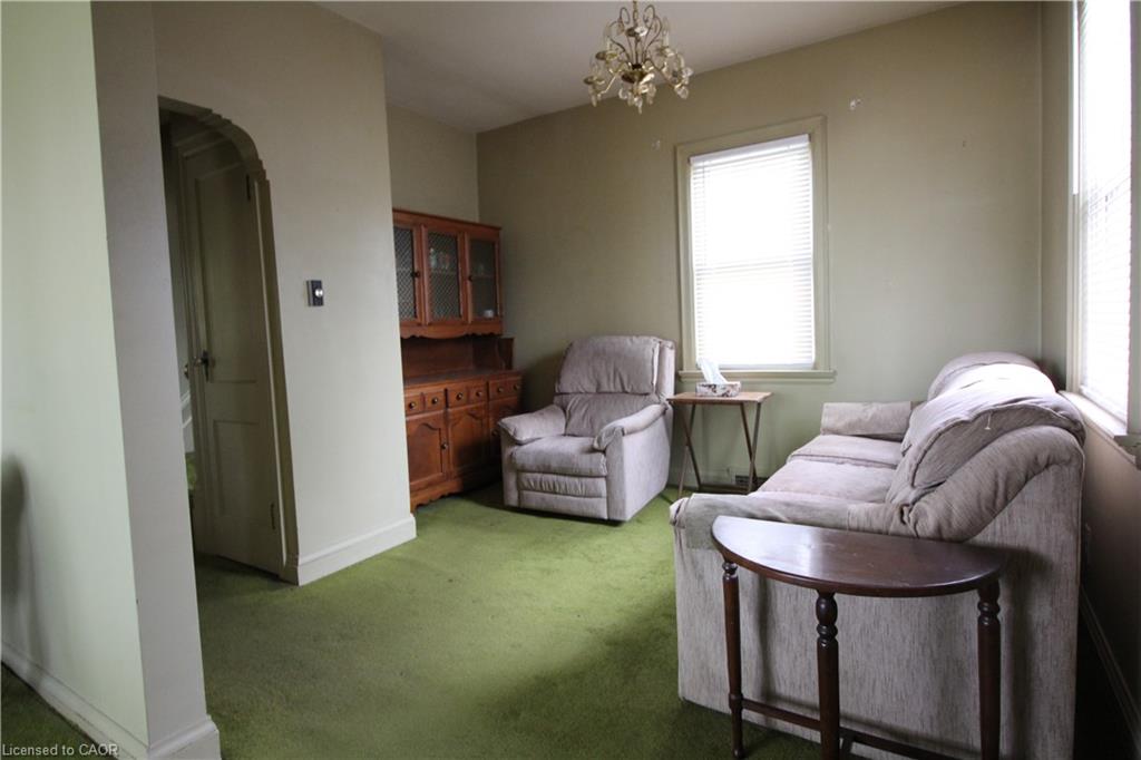 38 Stuart Avenue Property Photo 4