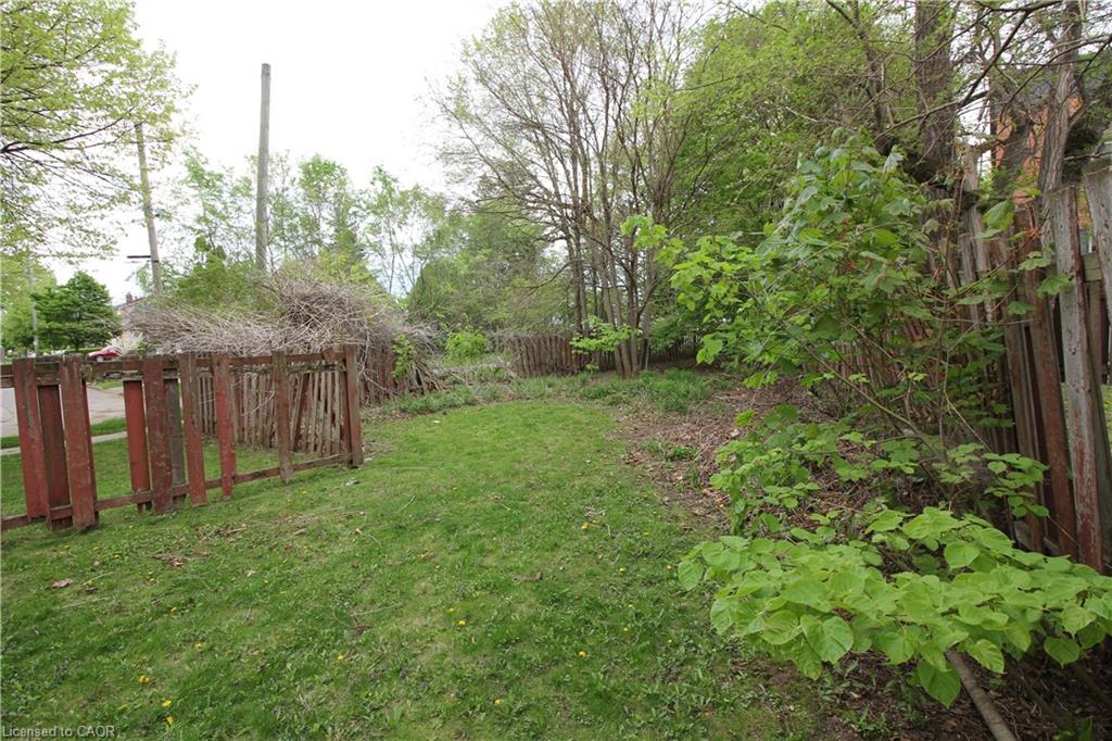 38 Stuart Avenue Property Photo 12