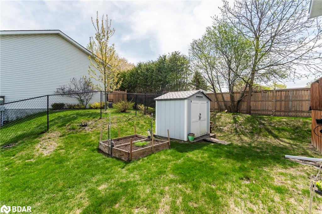628 Wayne Crescent Property Photo 43