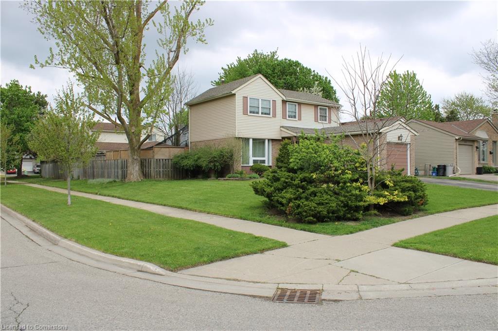 56 Trailwood Crescent Property Photo