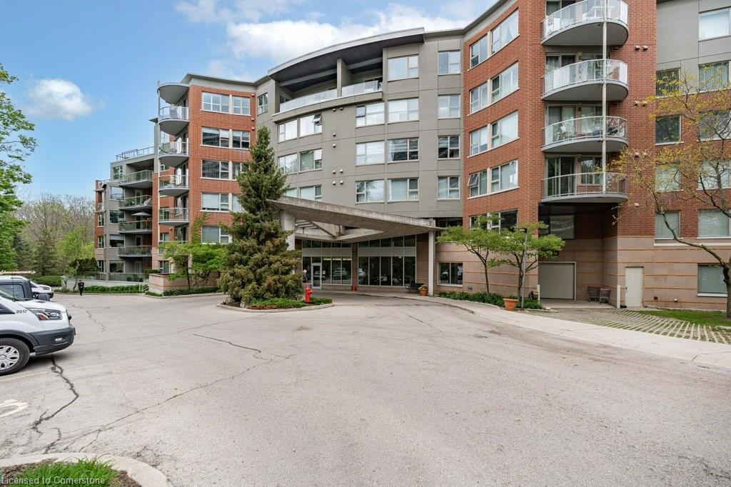 306-77 Governors Road Property Photo