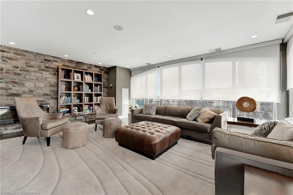 1109-160 Macdonell Street Property Photo 27