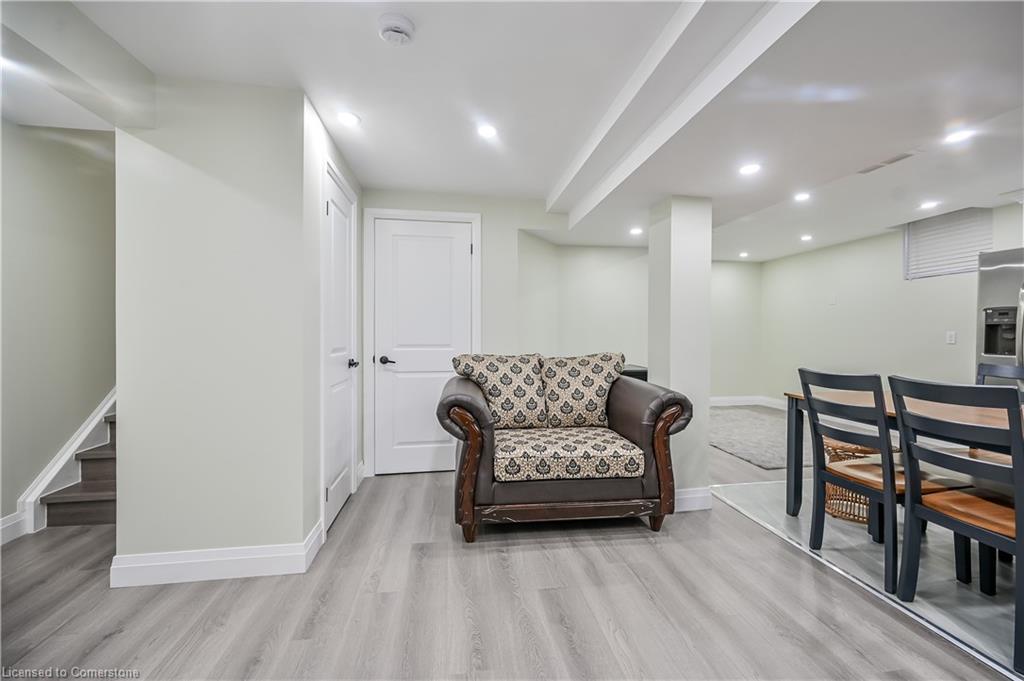31 Joseph Court Property Photo 14