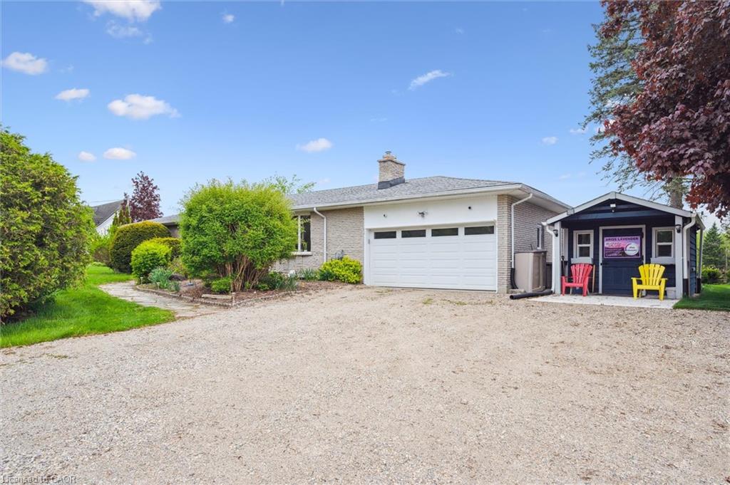 5814 Second Line E Property Photo 2