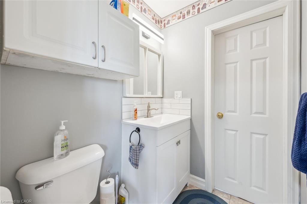 5814 Second Line E Property Photo 17