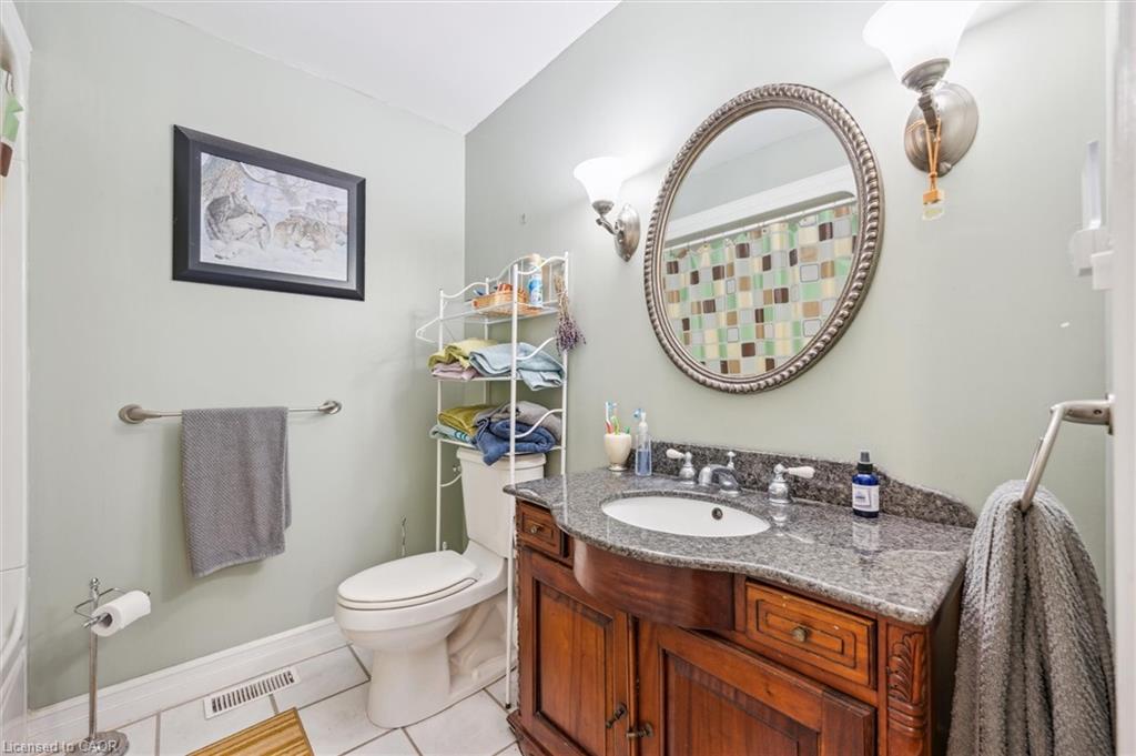 5814 Second Line E Property Photo 20