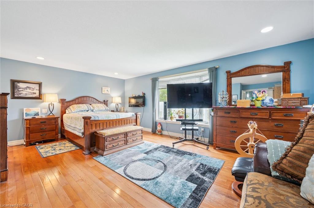 5814 Second Line E Property Photo 22