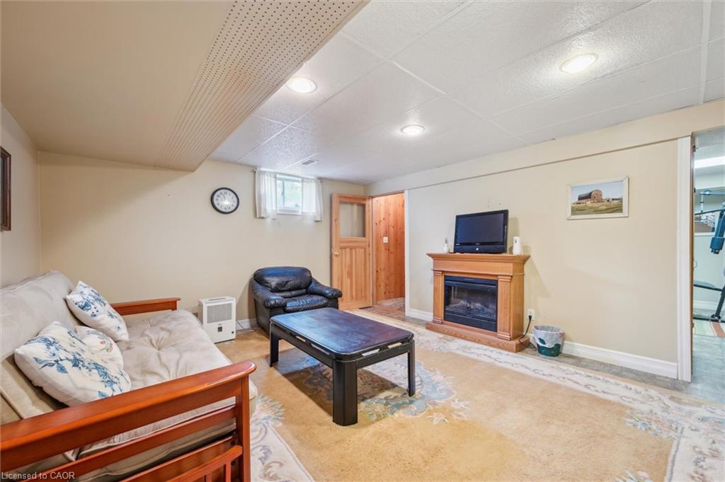 5814 Second Line E Property Photo 25