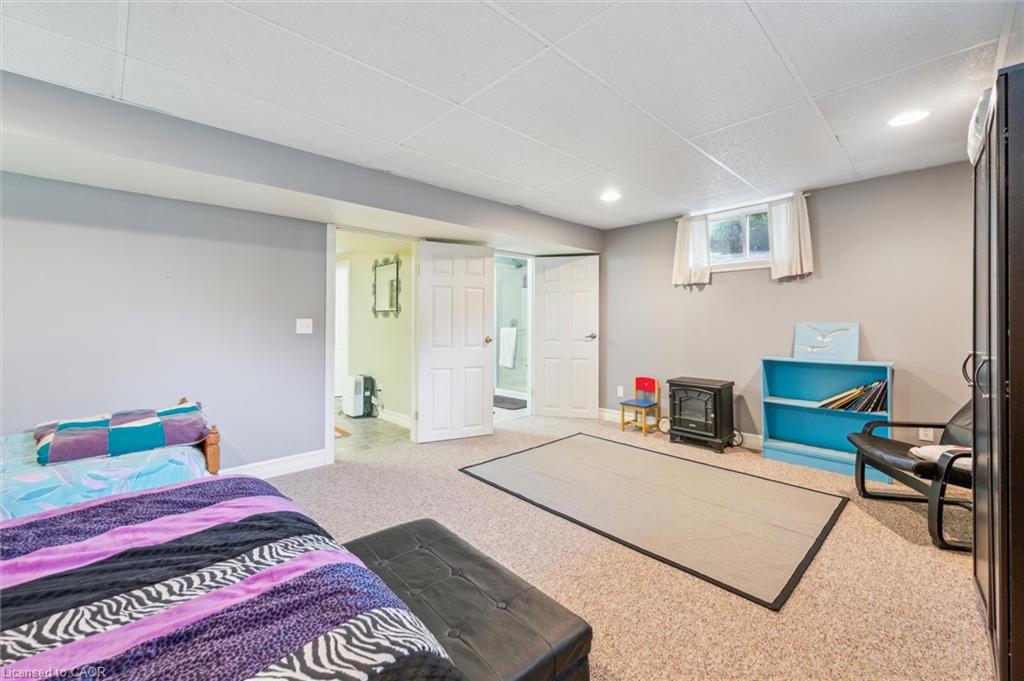 5814 Second Line E Property Photo 31