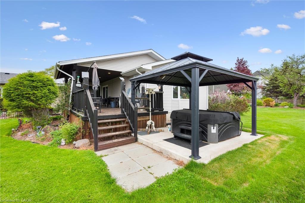 5814 Second Line E Property Photo 34