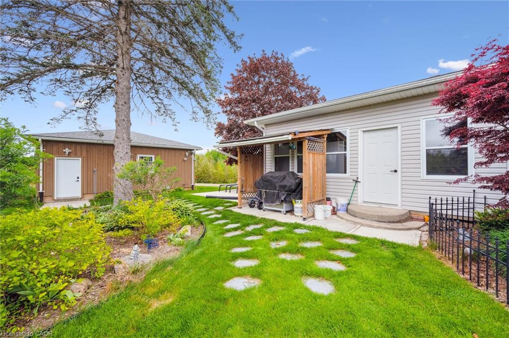 5814 Second Line E Property Photo 40