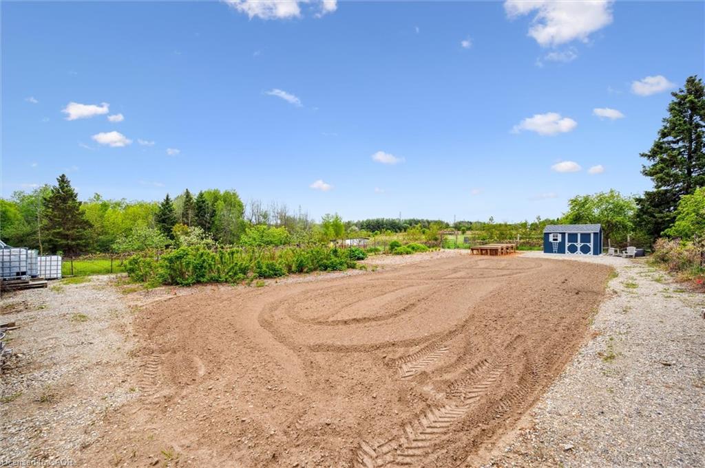 5814 Second Line E Property Photo 46