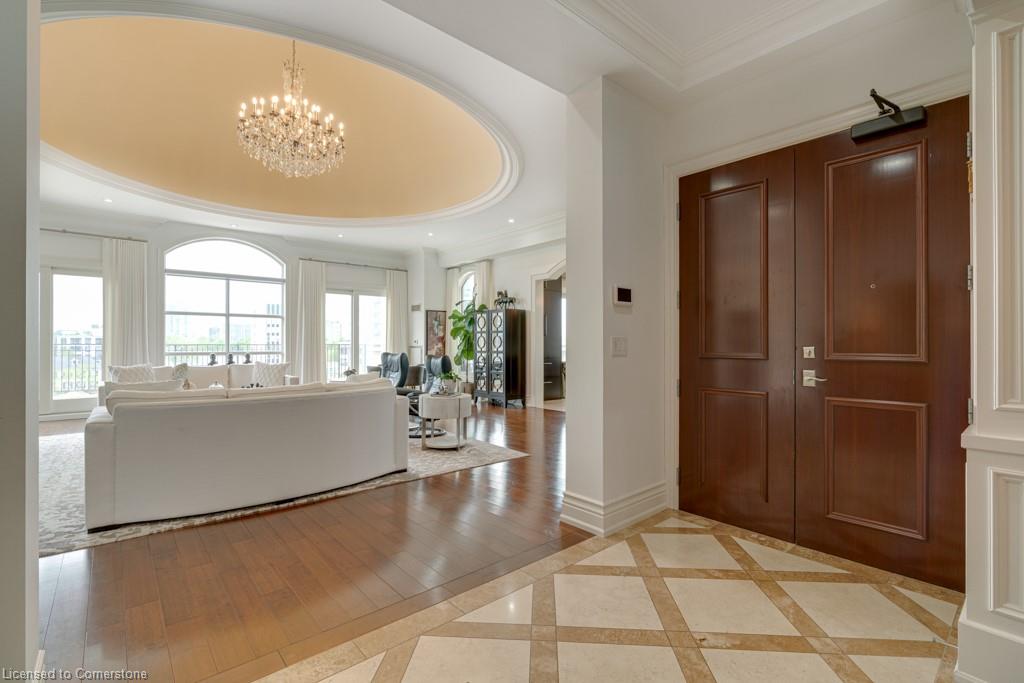 445 Elizabeth Street Property Photo 4