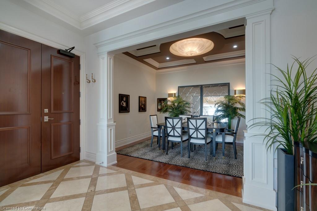 445 Elizabeth Street Property Photo 16