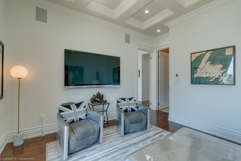 445 Elizabeth Street Property Photo 19