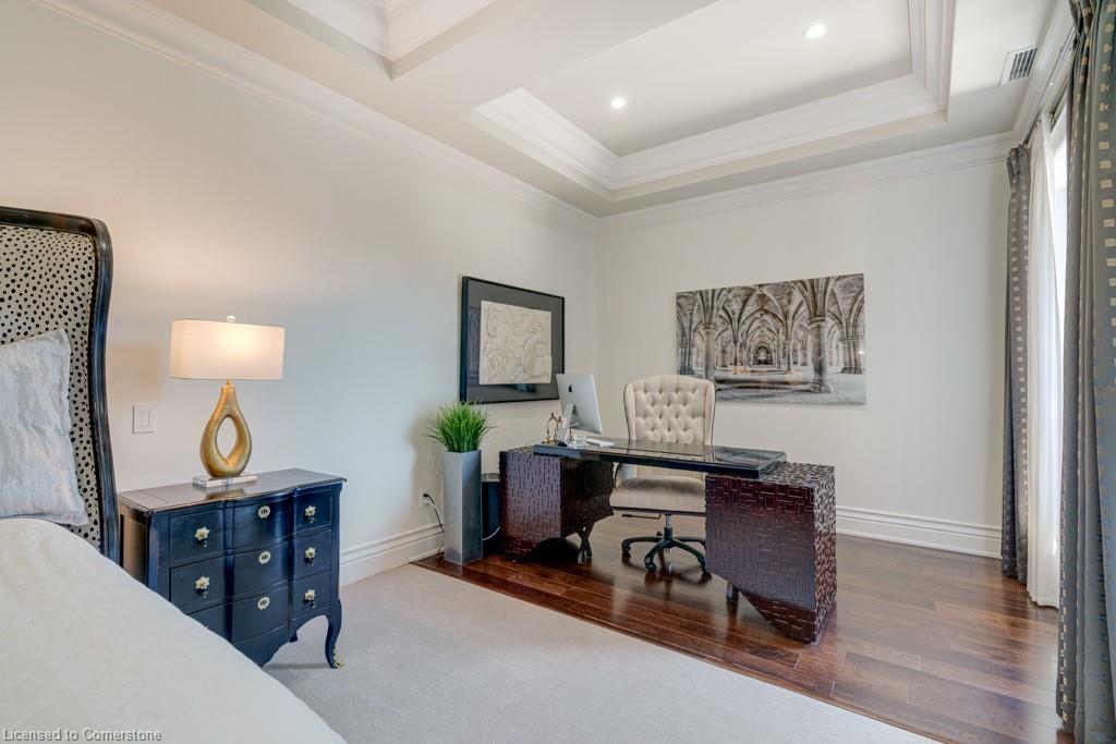 445 Elizabeth Street Property Photo 27