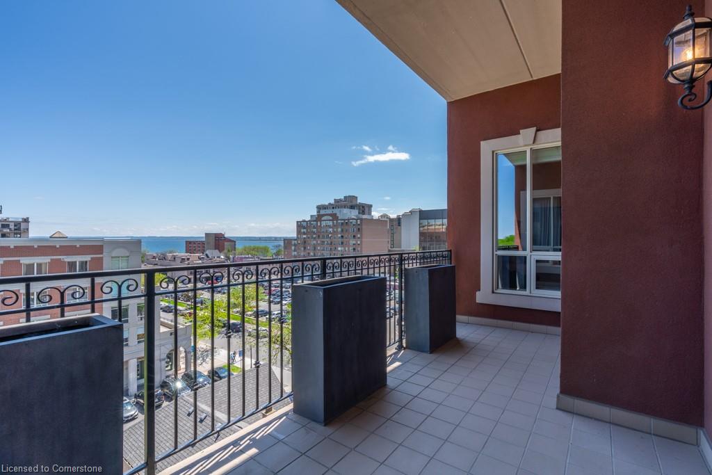 445 Elizabeth Street Property Photo 34