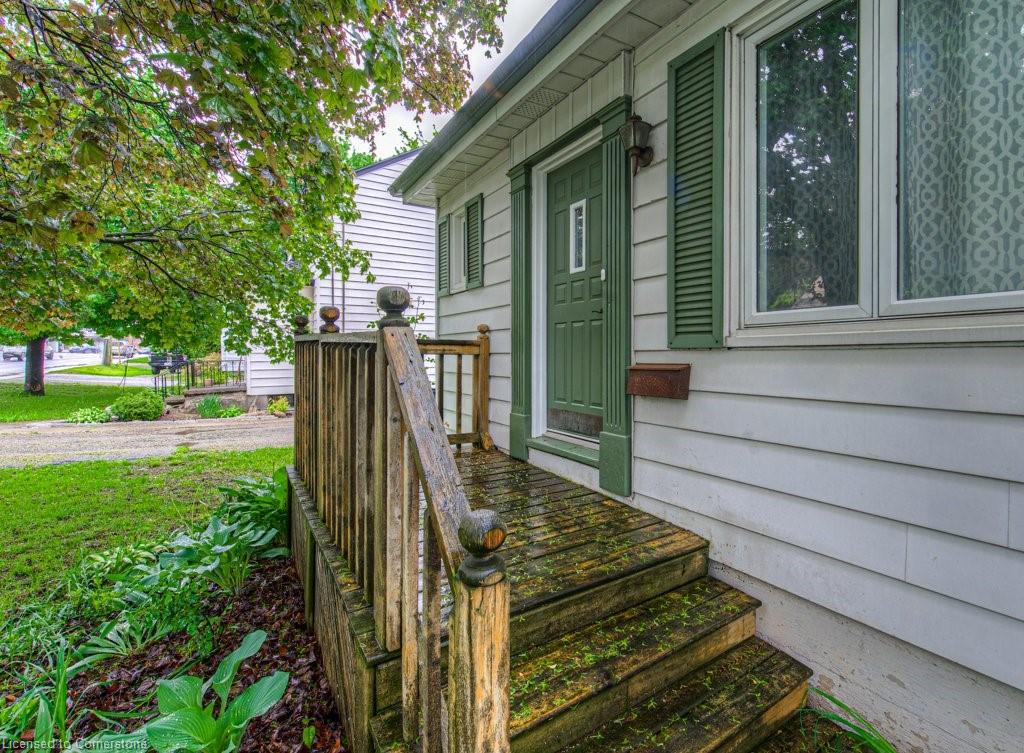 84 Cedar Street Property Photo 5