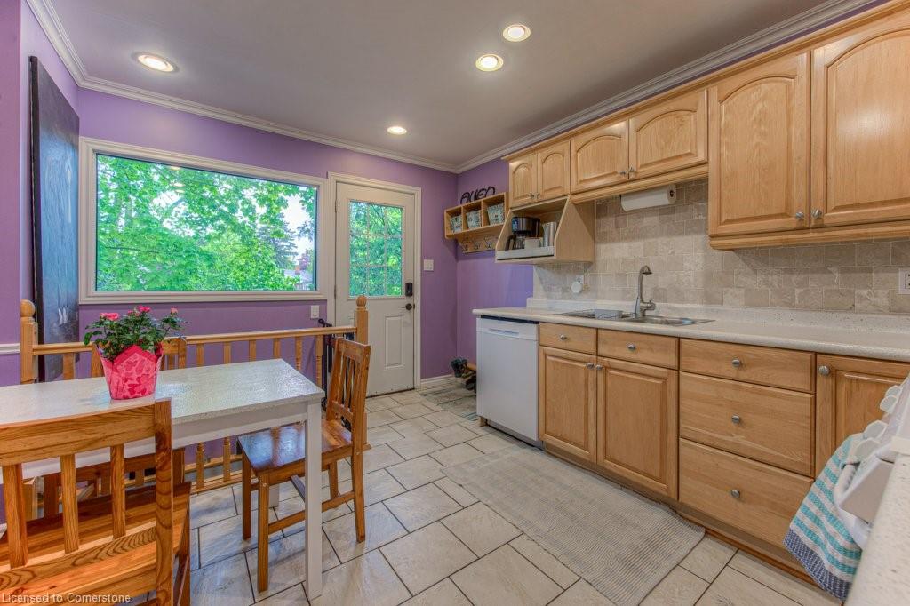 84 Cedar Street Property Photo 11