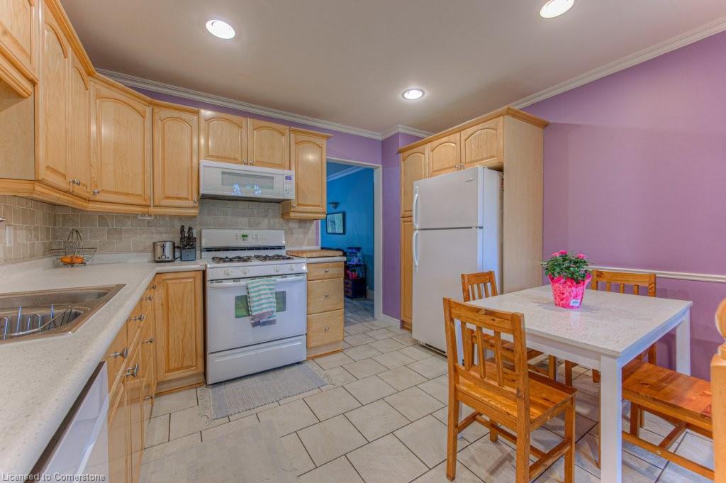 84 Cedar Street Property Photo 12