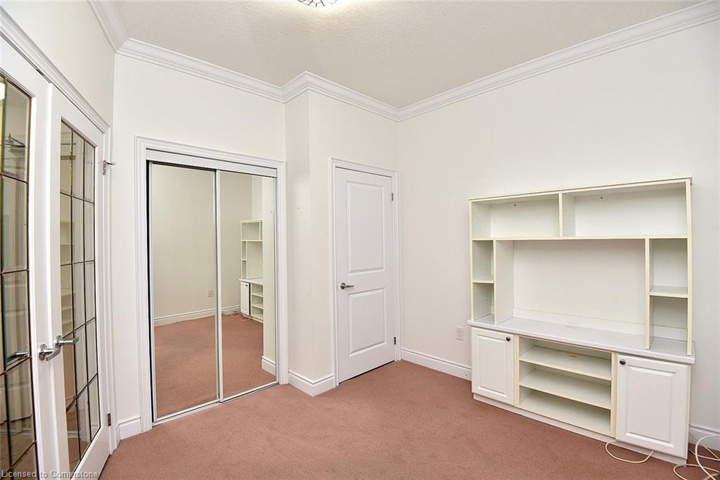 604-90 Charlton Avenue W Property Photo 24