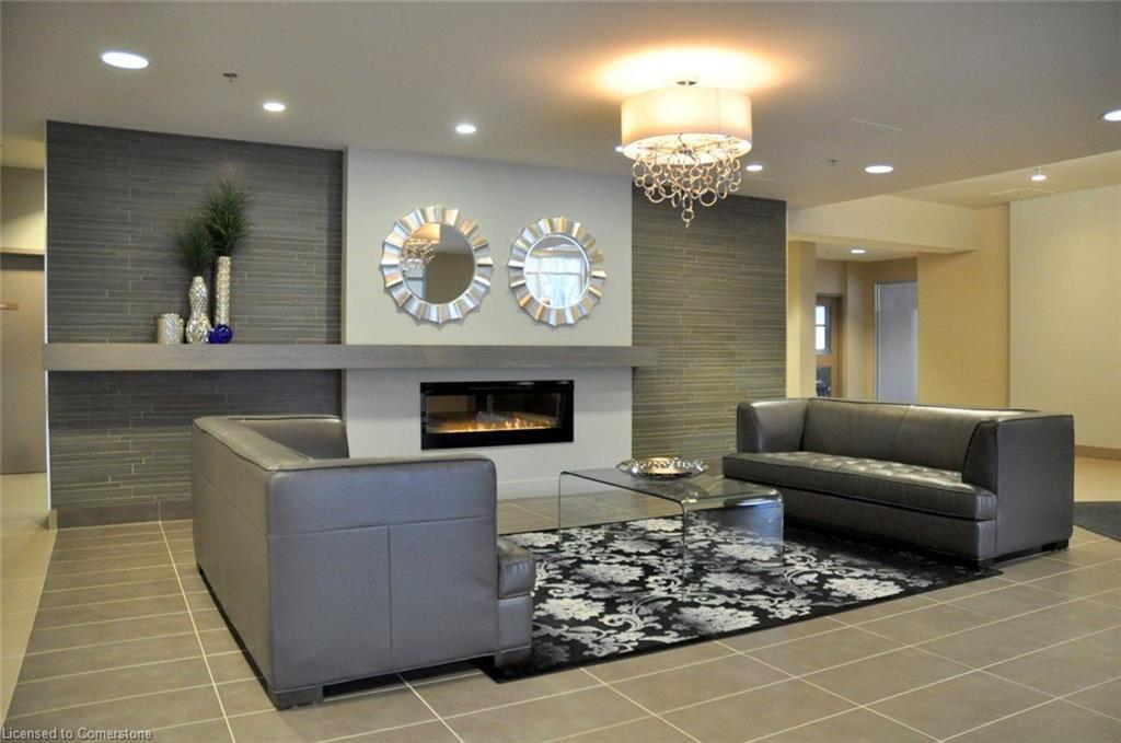604-90 Charlton Avenue W Property Photo 42