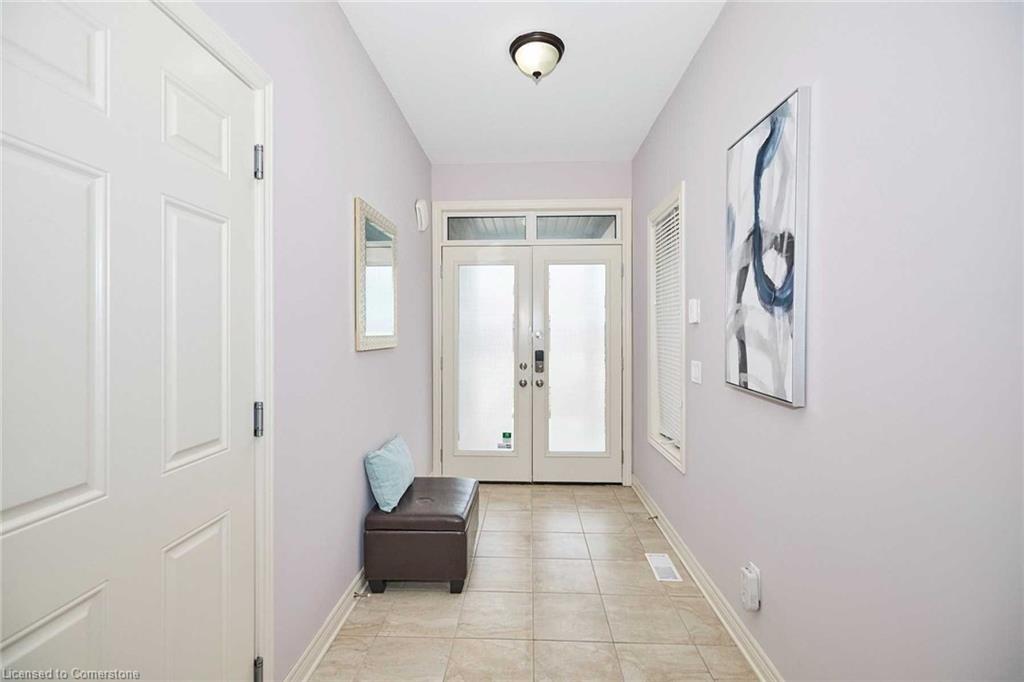 6045 Ernest Crescent Property Photo 2