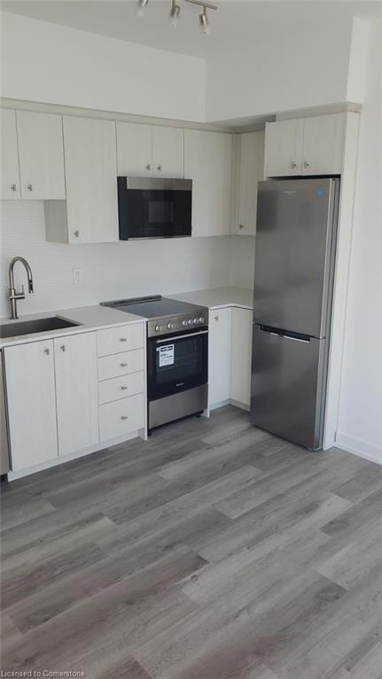 612-5 Wellington Street S Property Photo 6