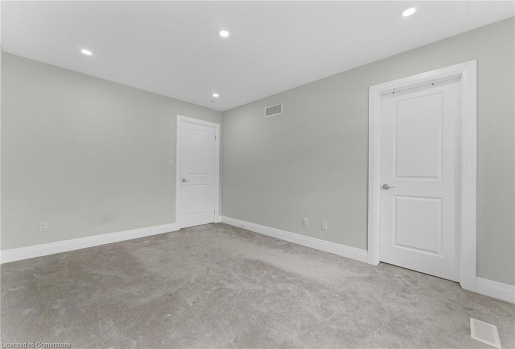 52 Monarch Woods Drive Property Photo 24