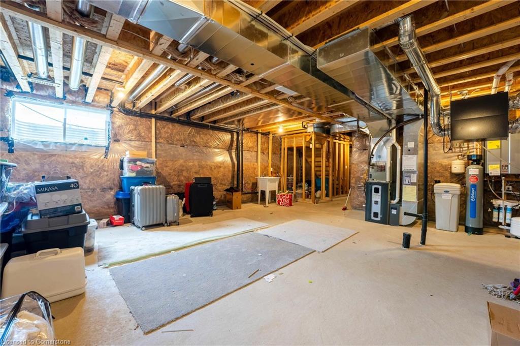 52 Monarch Woods Drive Property Photo 27