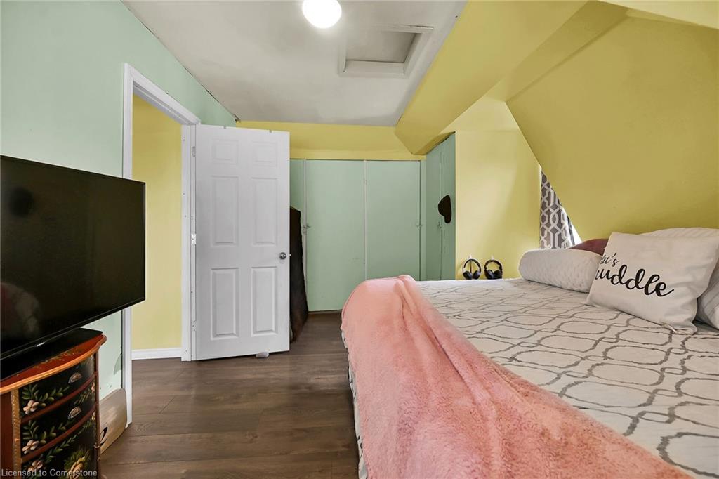 37 Talbot Road Property Photo 24