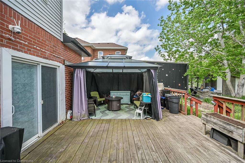 37 Talbot Road Property Photo 35