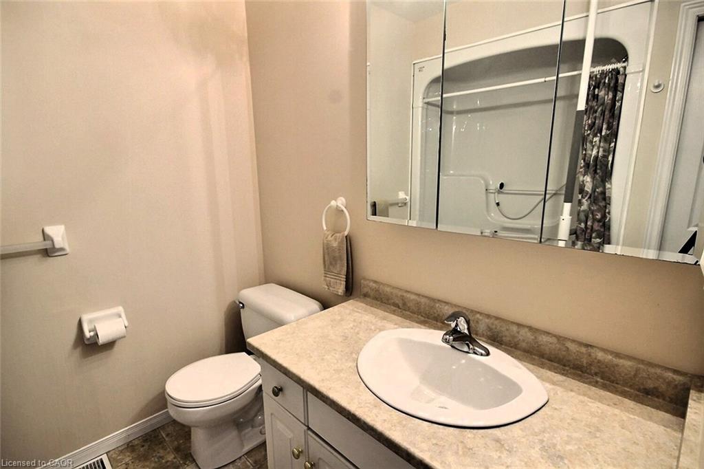 246 Dolph Street S Property Photo 8