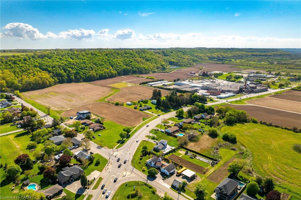 944 & 994 8 Highway Property Photo 1