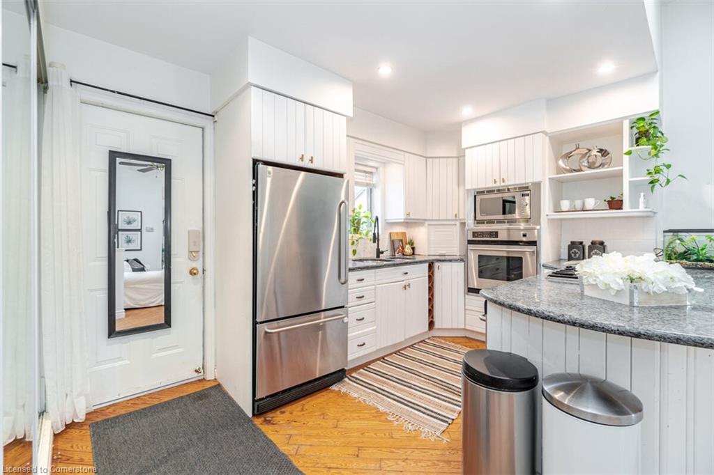 62 Florence Street Property Photo 2
