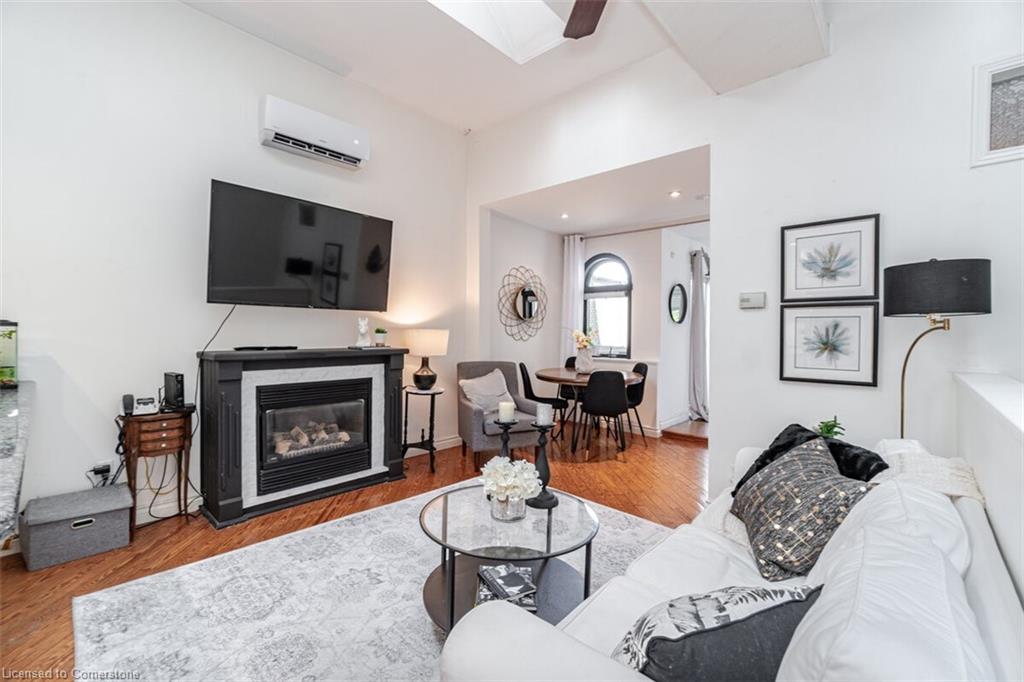 62 Florence Street Property Photo 10