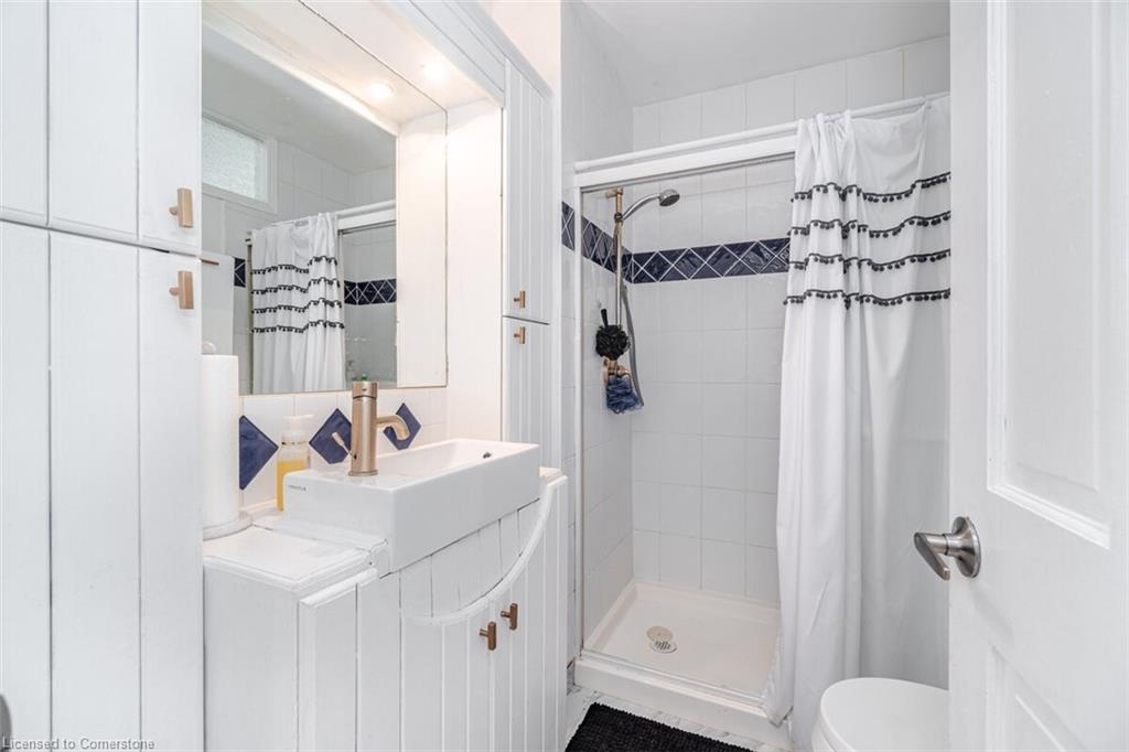 62 Florence Street Property Photo 13