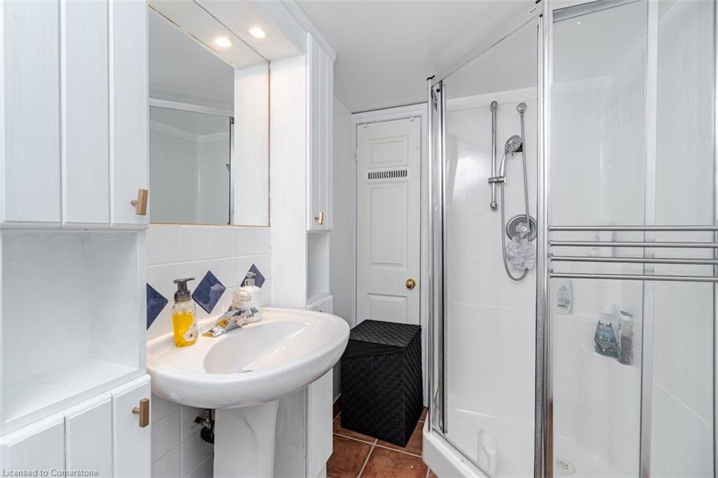 62 Florence Street Property Photo 16