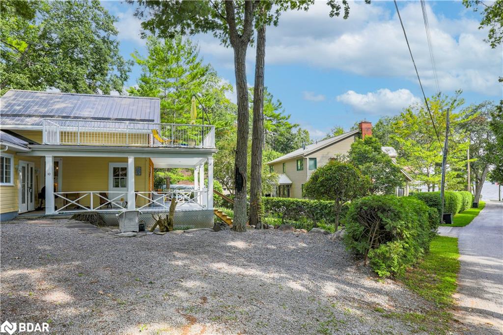 10 Sixth Street Property Photo 8