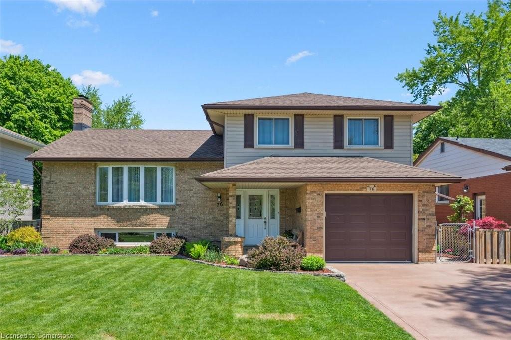 76 Lower Canada Crescent Property Photo 1
