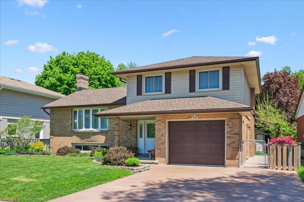 76 Lower Canada Crescent Property Photo 3