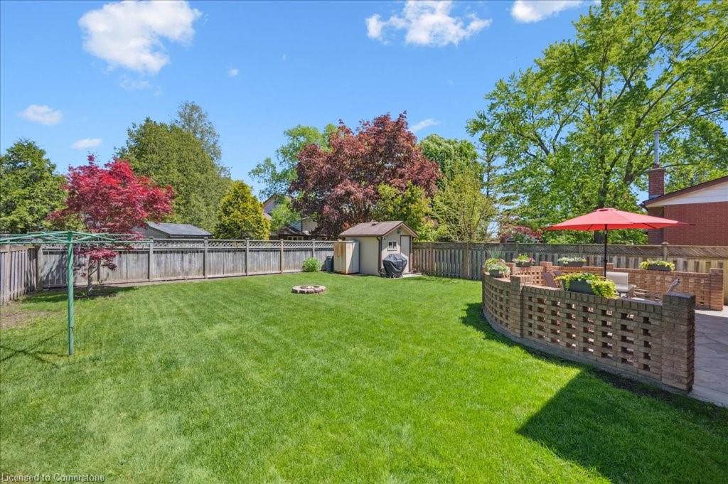 76 Lower Canada Crescent Property Photo 37