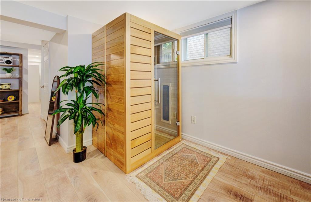 16 Karalee Crescent Property Photo 33